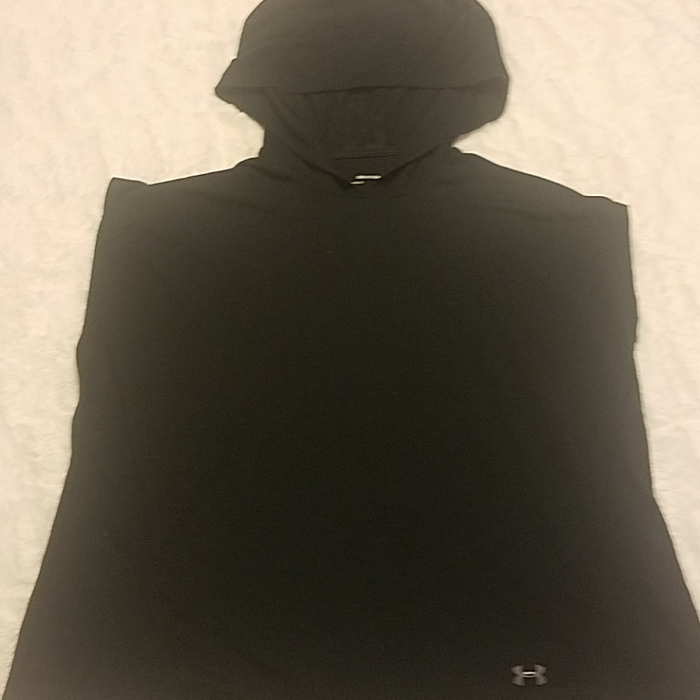 Under Armour ladies hooded sleeveless shirt